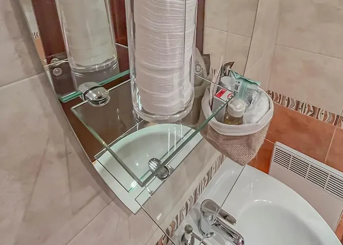 Tarein アパート *